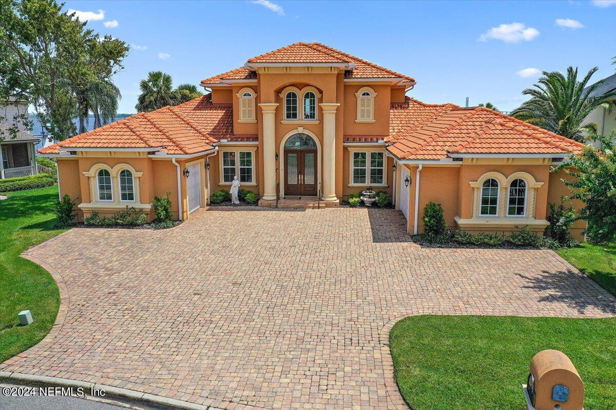 Residential property represented by Sunshine Realty & Co.